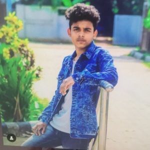 Meet your Posher, Blake